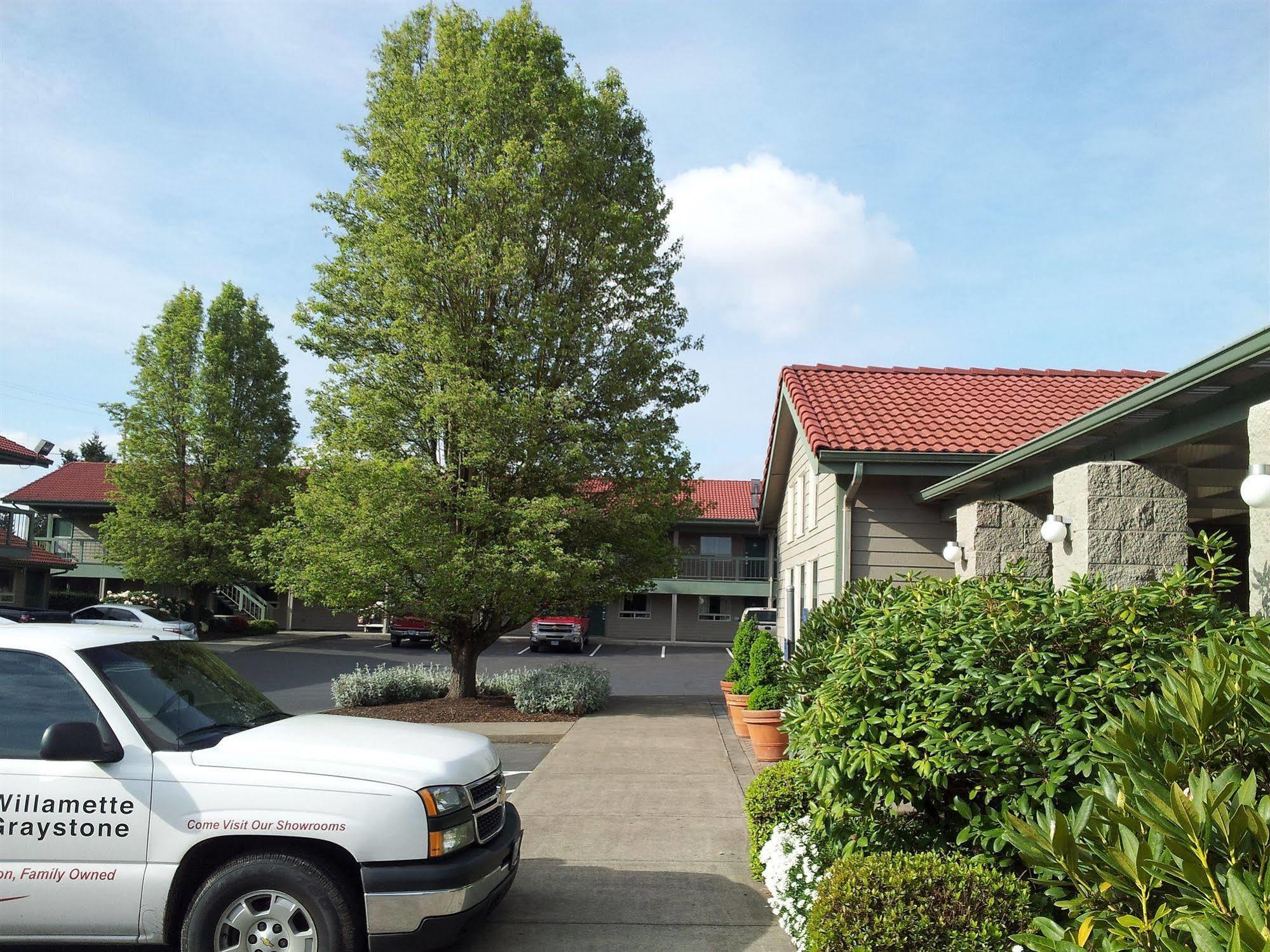 סאלם Best Western Pacific Highway Inn מראה חיצוני תמונה